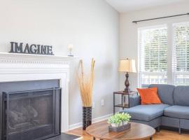 Peaceful Retreat on Outskirts, hotel a Wake Forest