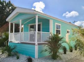 Pinecraft Blue Heron Tiny Home, minicasa en Sarasota