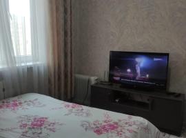Светлая и уютная квартира в южной части Бишкека!, hotel v destinaci Biškek