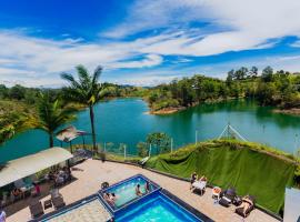 Hotel Verony Guatape, hotell i Guatapé