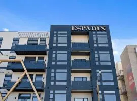 Art Inspired Modern Living with Balcony - Espadin LoHi