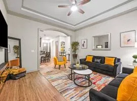 Luxe 2 Bedroom Oasis near Cobb and Truist Park