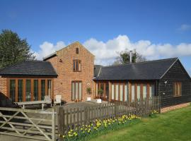 The Stables, cottage in Filby
