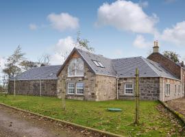 Torcross Barn, vacation home in Tarbolton