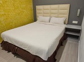 Fortune Hotel, hotel en Bukit Indah, Johor Bahru