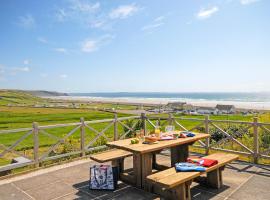 Hillside House, hotell med parkering i Newgale