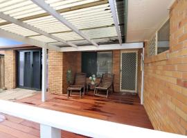 22 Durdins Road Bargara, δωμάτιο σε οικογενειακή κατοικία σε Bargara