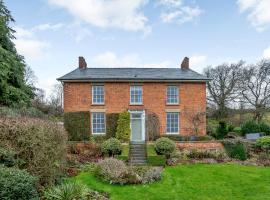 Old Upper Gwestydd, hotel di Highgate