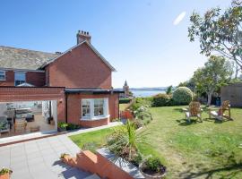 Haldon View, holiday home in Lympstone