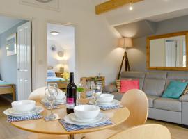 Purbeck Apartment, holiday home in Chideock