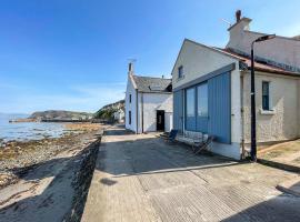 Fishermans Cottage, holiday home in Gardenstown
