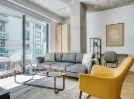Downtown 1BR w Pool Gym WD nr Staples Center LAX-545