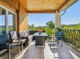 Amazing Apartment In Zeulenroda-triebes With Wifi, hotel in Zadelsdorf