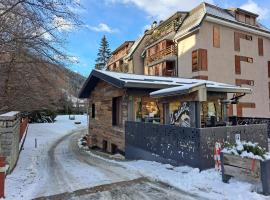 MEADOWS Apartment, hôtel à Ponte di Legno