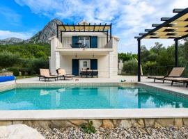 Holiday home Blue Stone, hótel í Zaostrog