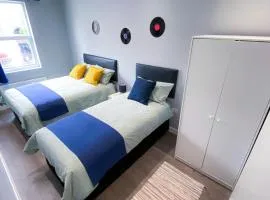 MODERN 1 BEDROOM FLAT IN WOOD GREEN