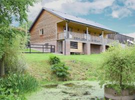 The Lodge, hotel with parking in Presteigne