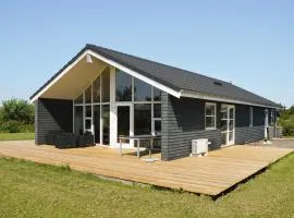 Awesome Home In Hemmet With 3 Bedrooms, Sauna And Wifi