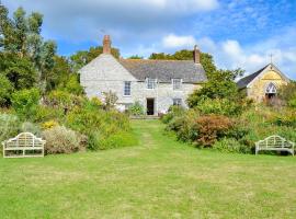 The Old Vicarage، فندق في Helford