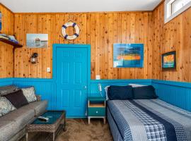 The Blue Parrot Guest House, Ferienwohnung in Ocean Beach