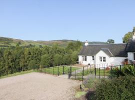 Tummel Cottage, holiday home in Foss