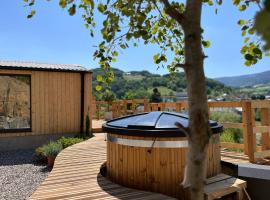 Domaine des Constellations - Gîtes & Bains Nordiques, hotell i Orbey