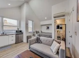 Luxury Apartment in West Oakland - Near Downtown