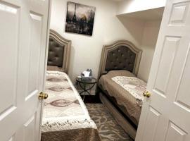 one bedroom basement apartment, hotel in Milton