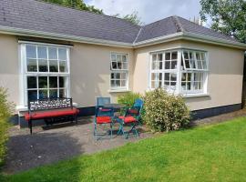 Lily's Place - up to 4 persons, golfový hotel v destinaci Birr