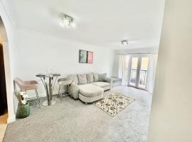 2 Bed Luxury Apt in Gravesend, apartamento en Kent