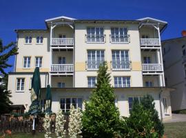 Hotel Garni Meeresgruß: Sassnitz şehrinde bir otel