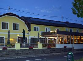 Gasthof Haselberger, hotel poblíž významného místa Maria Taferl Basilica, Marbach an der Donau