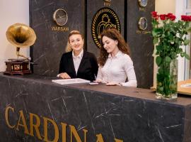 Apart-Hotel CARDINAL, apartemen di Truskavets