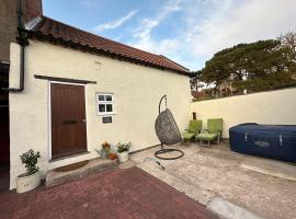 Beautiful Cottage by The River Trent, íbúð í Dunham