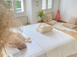 Room next Montreux, вариант проживания в семье в городе Монтрё
