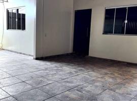 Aluga-se casa mobiliada com wifi: Altamira'da bir tatil evi