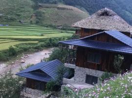 Dong Suoi H'mong Homestay & Bungalow, vacation rental in Mù Cang Chải