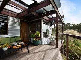 Treehouse Spa Villa Daylesford