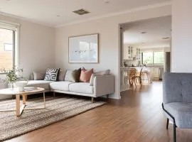 Brooklyn Beach Abode Walk to the beach