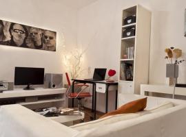Apartment Dr.Romulo Naon, hotel di Buenos Aires