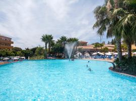 Hotel Best Alcázar, hotel i La Herradura