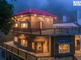 StayVista at Pineview @ Albert Estate, hotel in Mussoorie