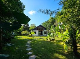 Lake House, family hotel in Ha Giang