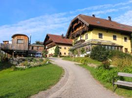 Bio Archehof Zachhiesen, hotel in Seekirchen am Wallersee