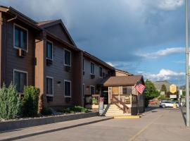 Super 8 by Wyndham Gardiner/Yellowstone Park Area, hotell i Gardiner