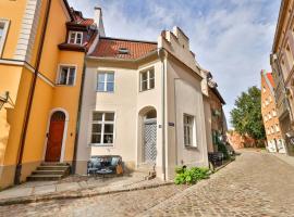 Villa am Mägdebrunnen, beach hotel in Stralsund