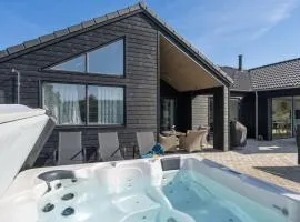 Holiday Home Annerose - 4km from the sea in Western Jutland by Interhome