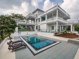 SaffronStays Ivory Mansion