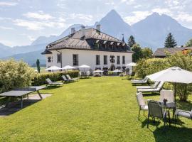 Aparthotel Ansitz Felsenheim, hotel perto de Schihüttebahn, Lermoos