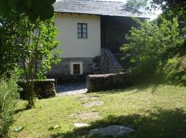 Casa de Aldea Vache, landsted i Naraval